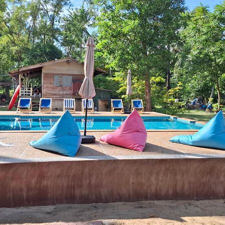 Pana Long Beach Resort - Sha Plus Ko Lanta Esterno foto