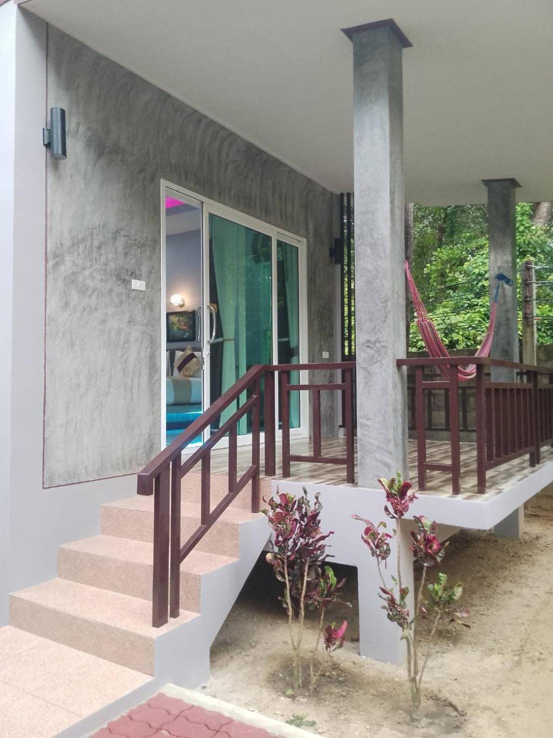 Pana Long Beach Resort - Sha Plus Ko Lanta Esterno foto